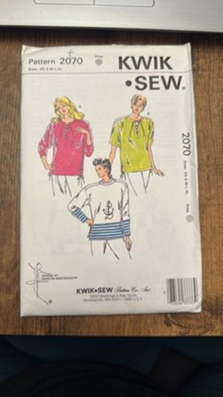 Vintage Kwik Sew 2070 Misses' Tops Sewing Pattern Kerstin Martensson